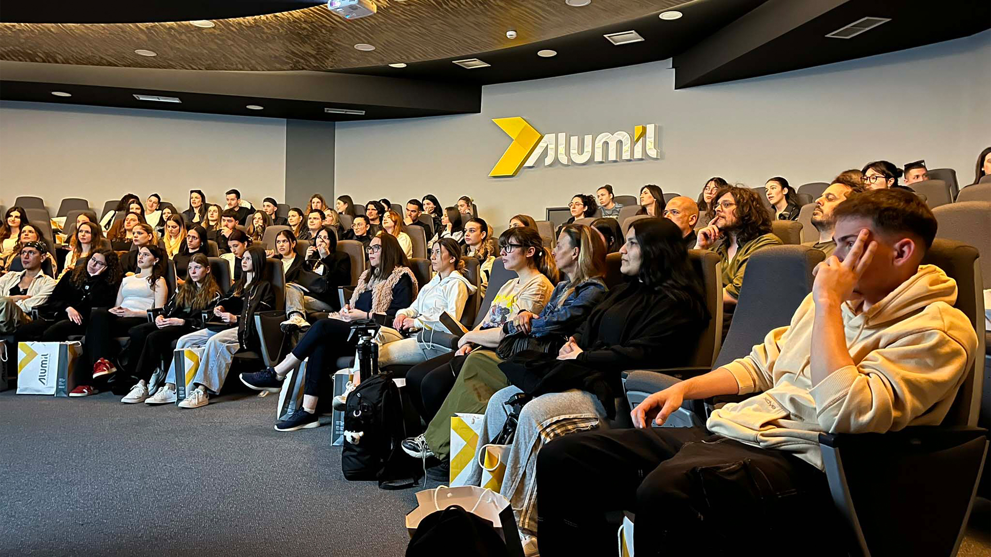 Επίσκεψη – Masterclass στην ALUMIL - AKTO The Art & Design College